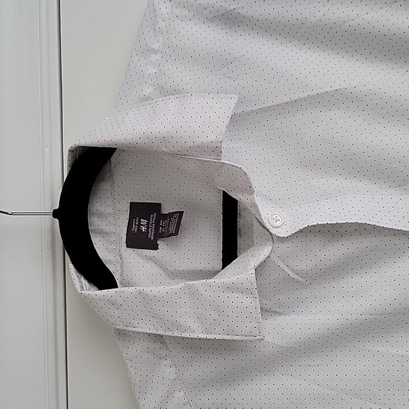 H&M Slim Fit Men's Button Up Long Sleeve Shirt - Picture 4 of 13